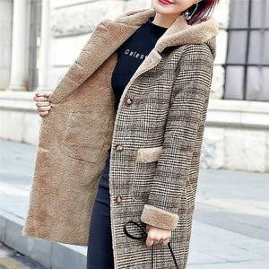 Casaco Feminino de Inverno Forrado Bege 1