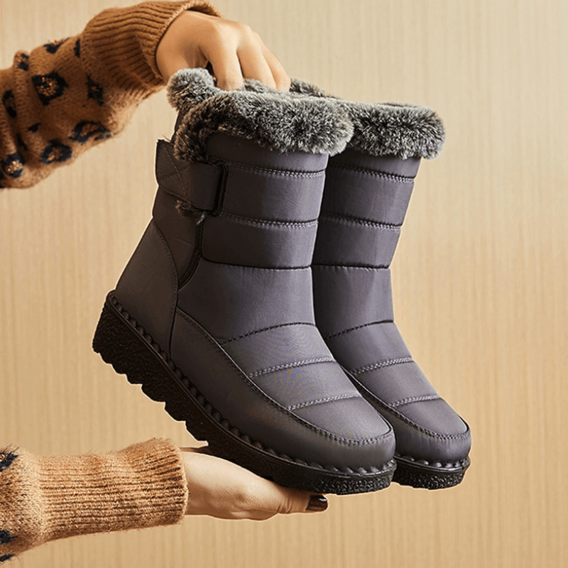 Bota Feminina de Inverno Impermeável Cinza 8