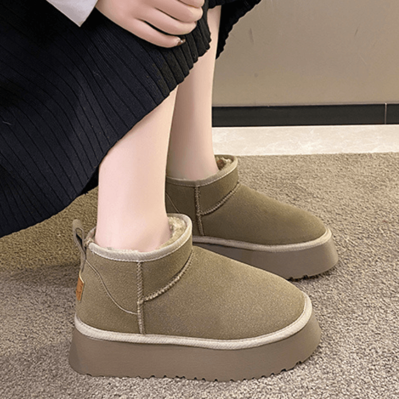 Bota Feminina Cano Curto Cinza 2