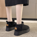 Bota Feminina Cano Curto Preto 7