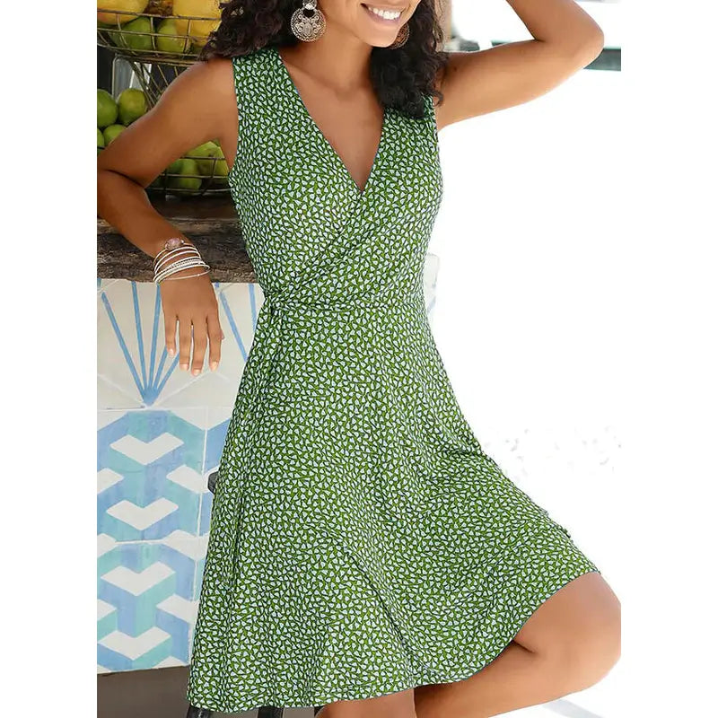 Vestido Curto Plus Size