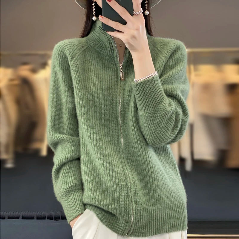 Cardigan de Lã com Zíper e Gola Alta Verde 03