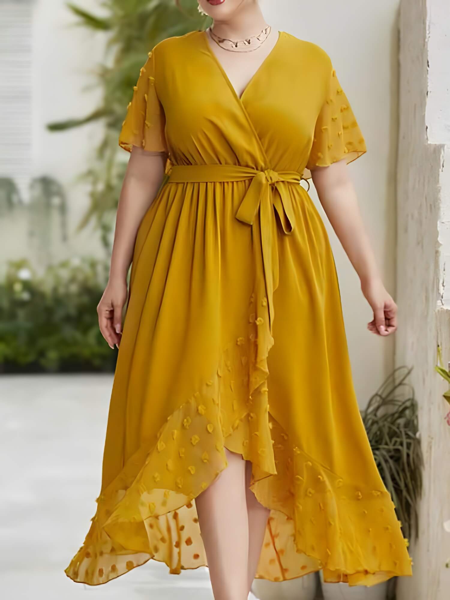 Vestido Mídi Transpassado Plus Size Amarelo 6