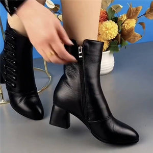 Bota Feminina Salto Bloco Cano Médio Preto 2