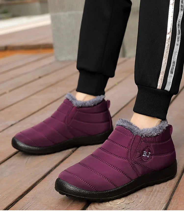 Bota Feminina Impermeável Bordô 7