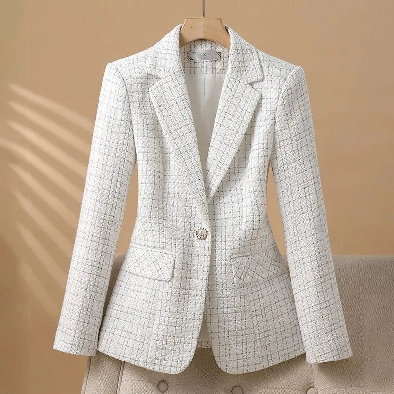 Blazer Feminino Tweed Acinturado Branco 01