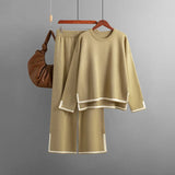 Conjunto Feminino de Malha Bissau