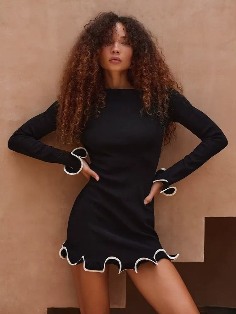 Vestido Curto Preto 3