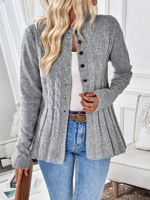 Cardigan de Lã Acinturado com Tranças e Botões Cinza 01