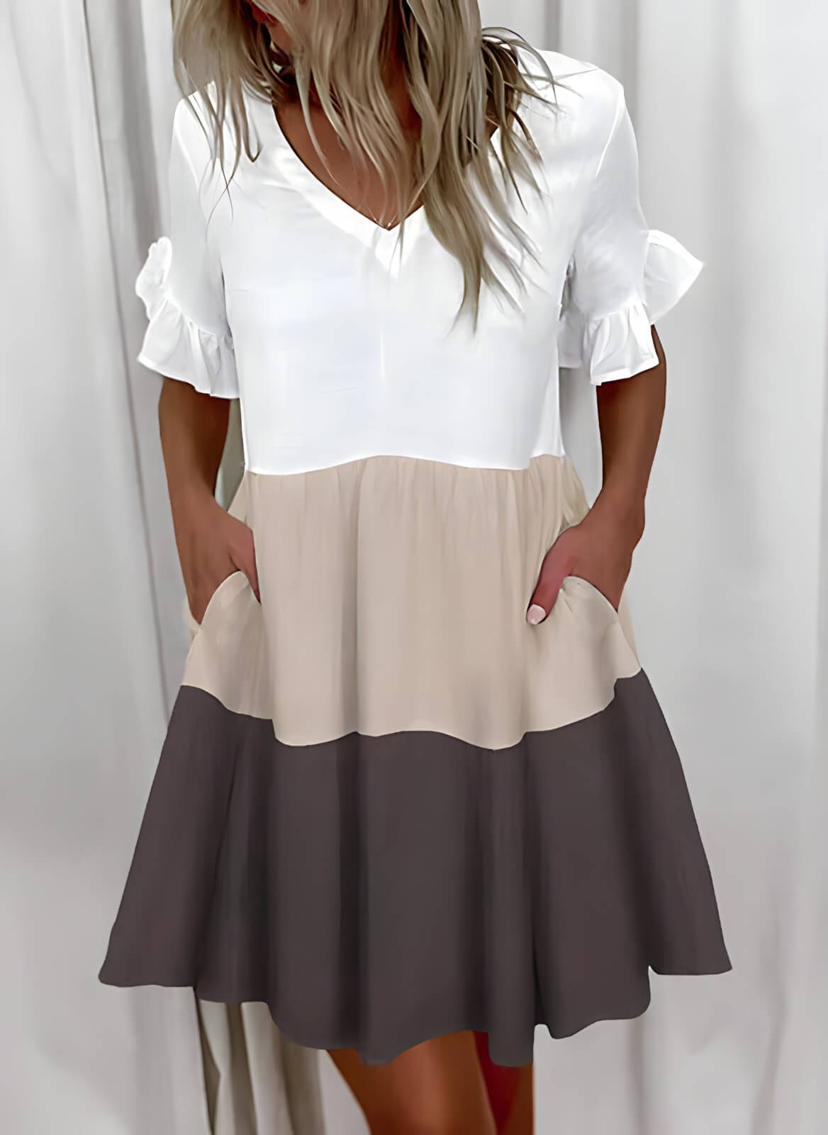 Vestido Curto Bege 2