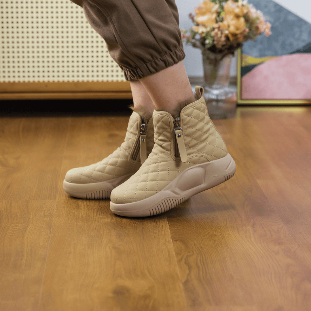 Bota Feminina de Inverno Impermeável Velvet