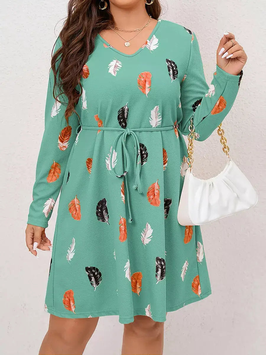 Vestido Curto Feminino - Plus Size