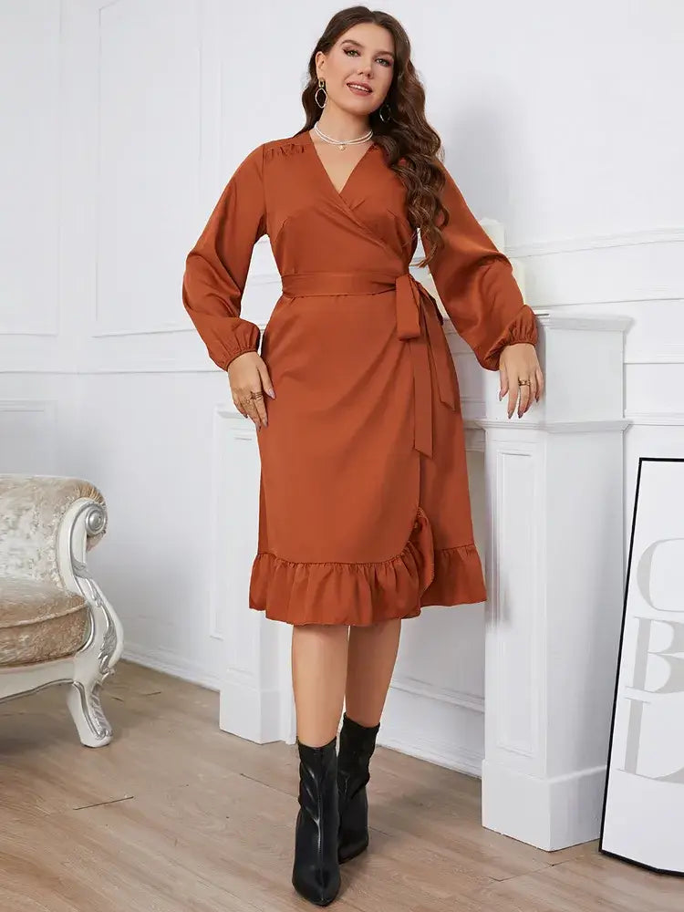 Vestido Mídi Transpassado Feminino - Plus Size